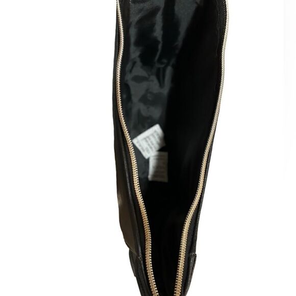 NWT Jeffree Star Black Bat Wing Cosmetic Bag – Makeup Pouch – 13x6x3 - Picture 3 of 3